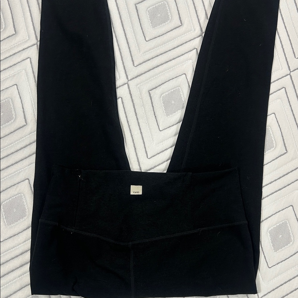 Vuori Black Leggings